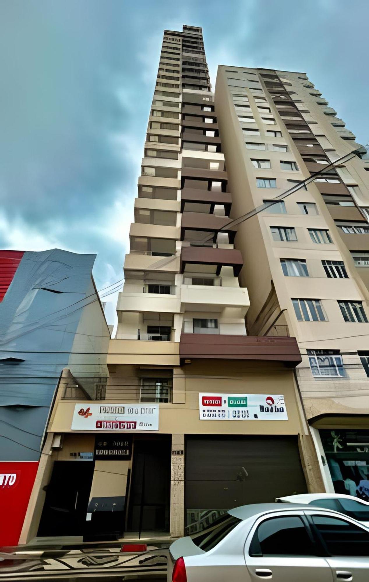 Amplo E Charmoso - 1 Com Sacada No Centro! Apartment